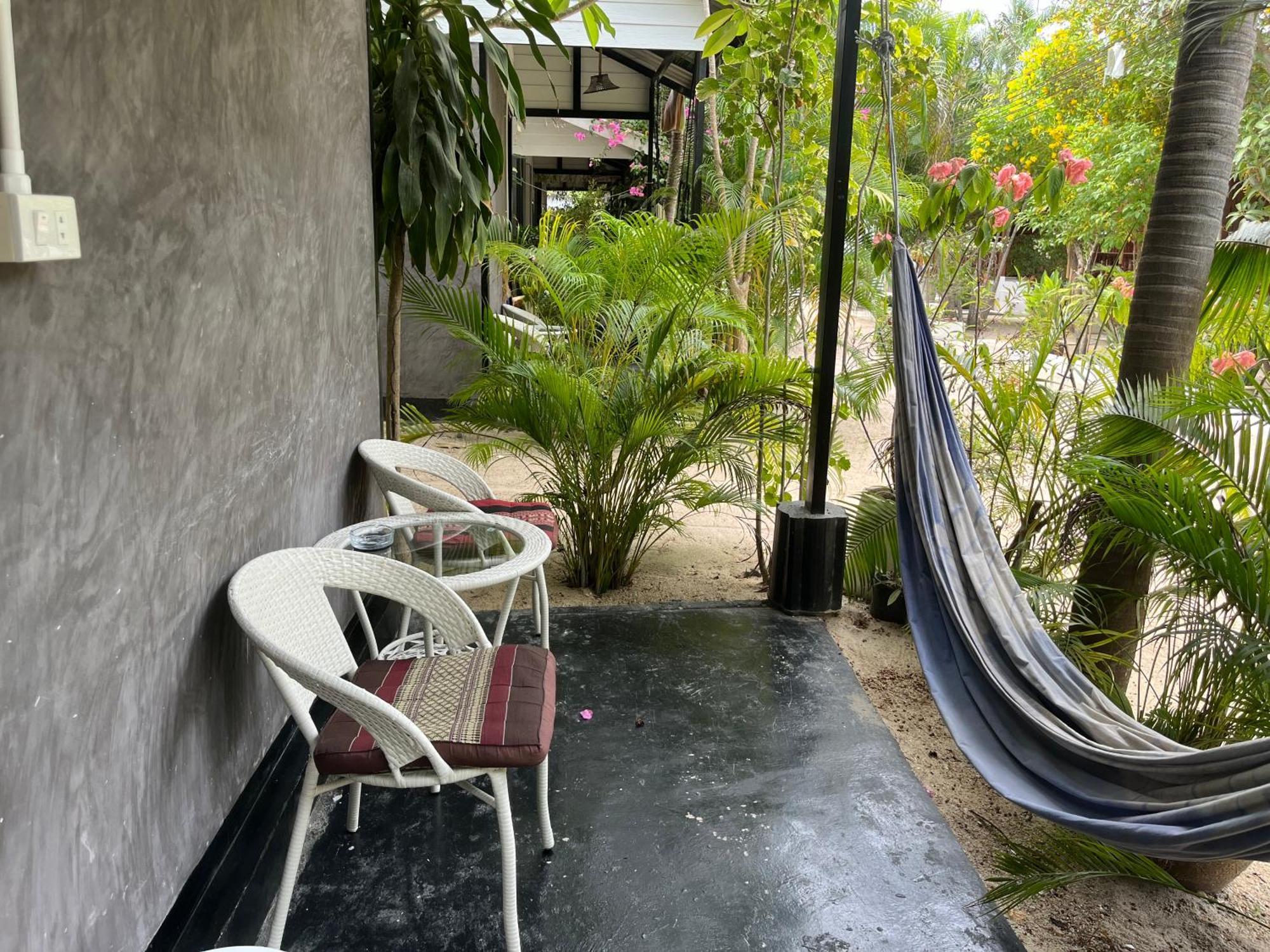 Namthip Homebeach Ban Tai Exterior foto
