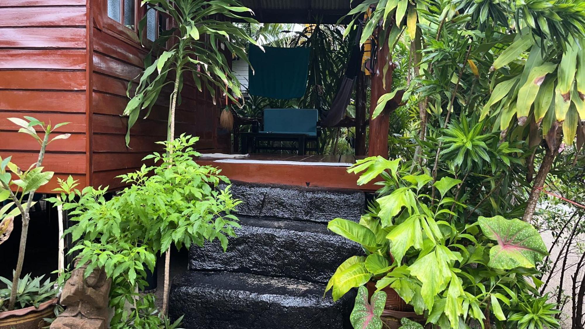 Namthip Homebeach Ban Tai Exterior foto