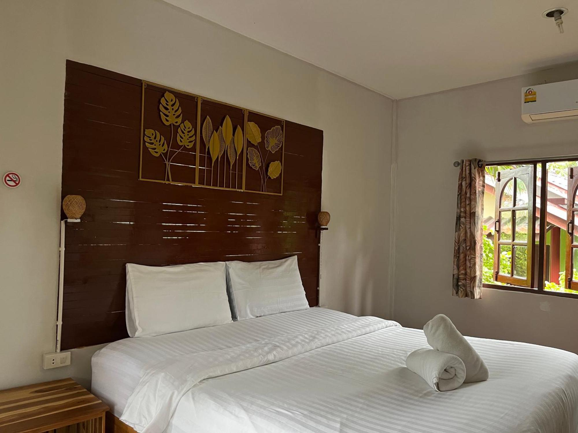 Namthip Homebeach Ban Tai Exterior foto